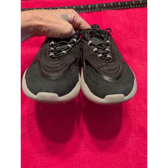 adidas Ozelia GW0613 Women’s 7 Black Gray Chunky Retro Running Shoes Sneakers - Picture 3 of 11